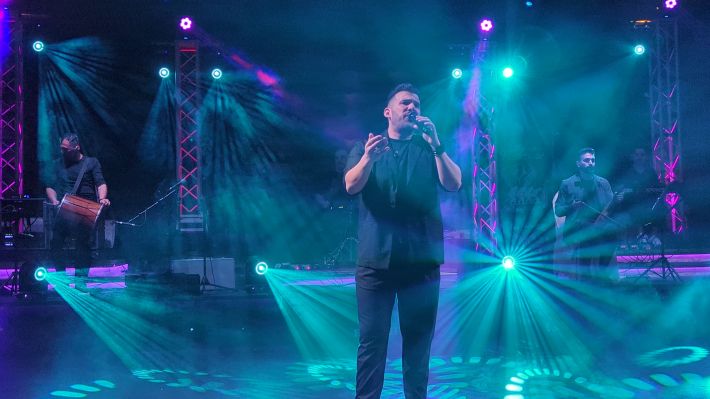 PXL_20251227_213917104